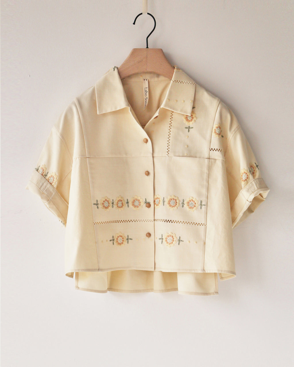 Butterflower Note Shirt