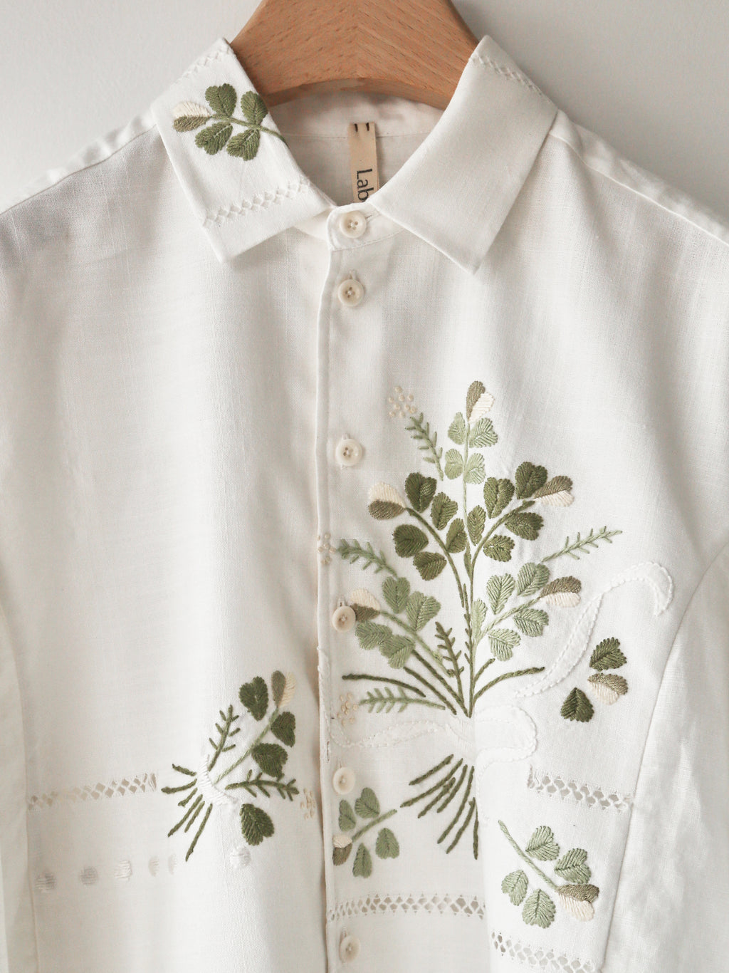 Clover Bouquet Tone Shirt
