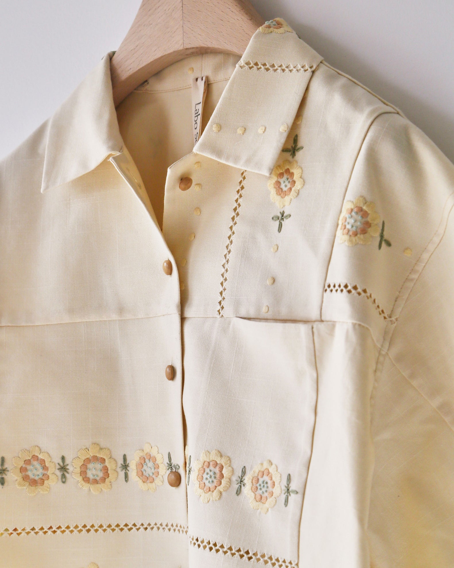 Butterflower Note Shirt