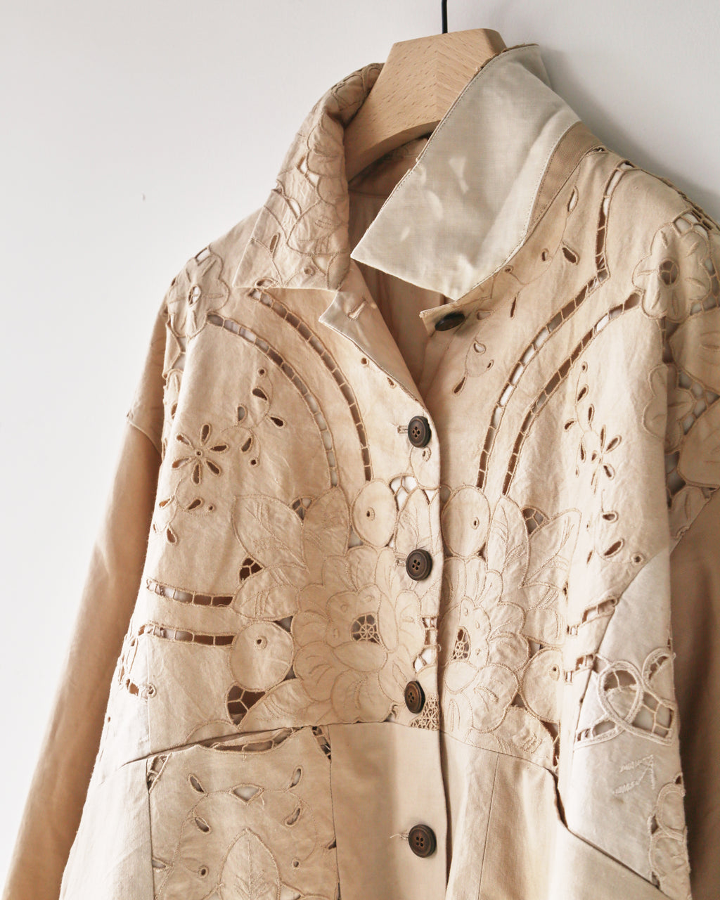 Amber Tea Cutwork March Jacket