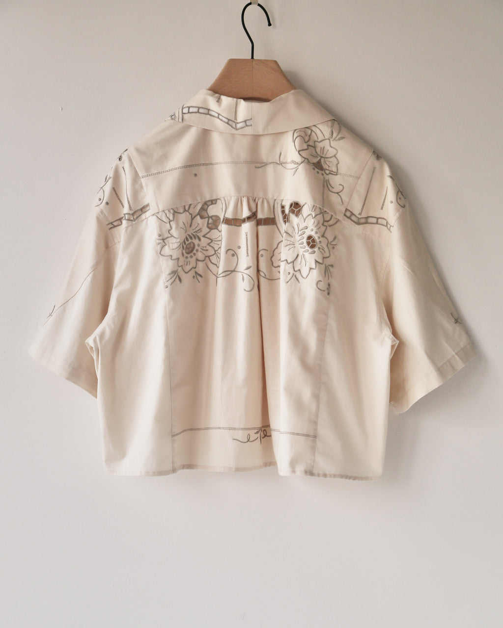 Warm Breeze Note Shirt