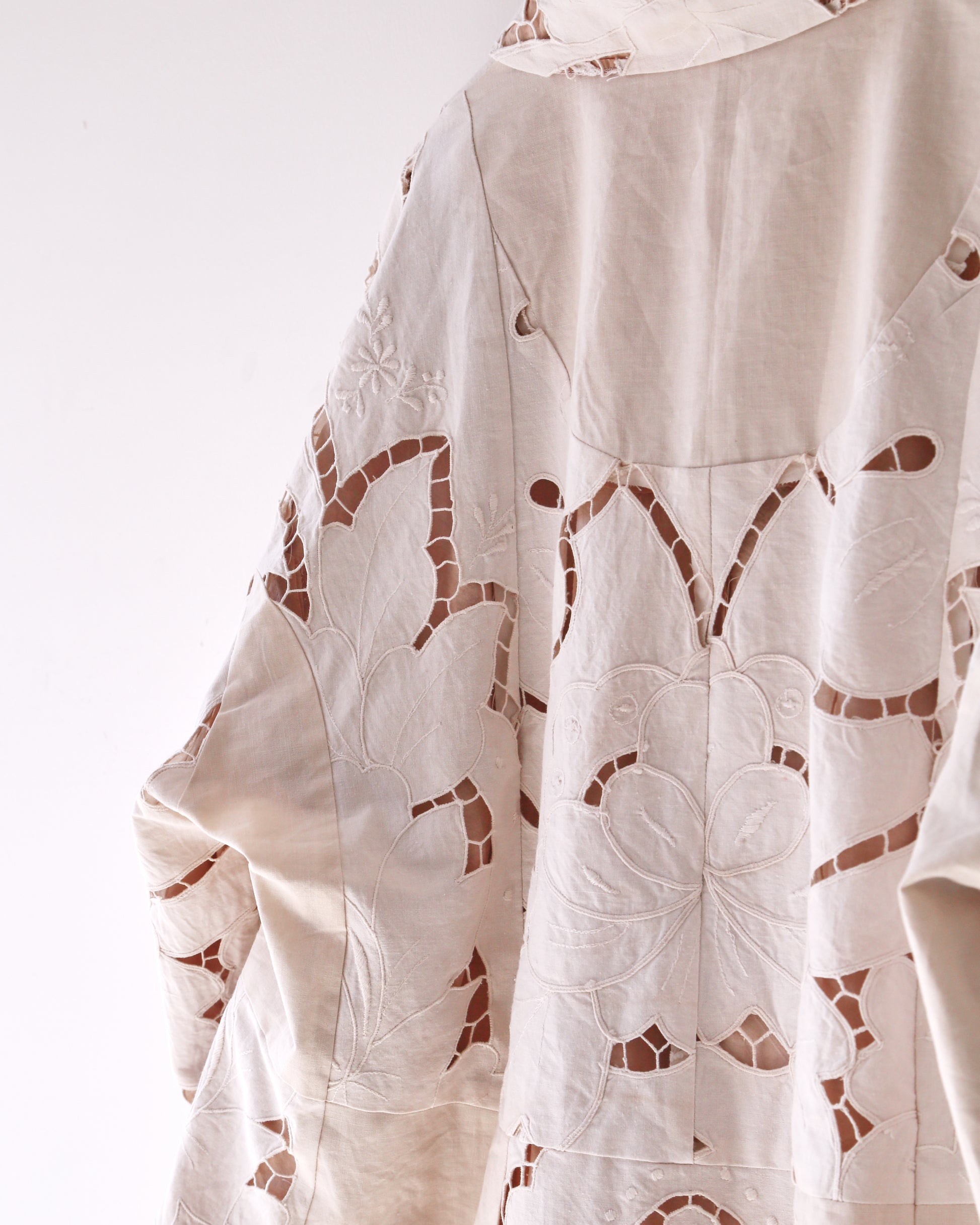 Loquat Leaves March Jacket