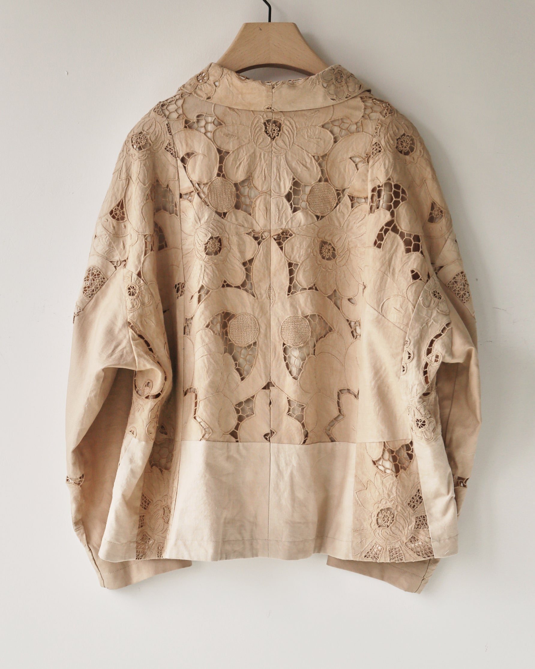 Amber Tea Cutwork March Jacket